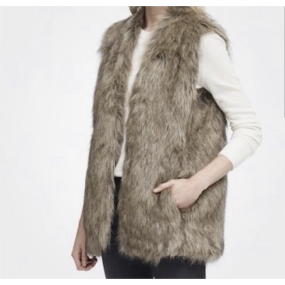 Banana Republic Faux Fur Lined Vest Sz M Long Gray Silver Tan luxury Apres Ski - Picture 4 of 16
